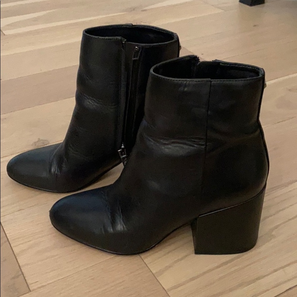 ⚡️FLASH SALE Sam Edelman Taye Leather Ankle Boots